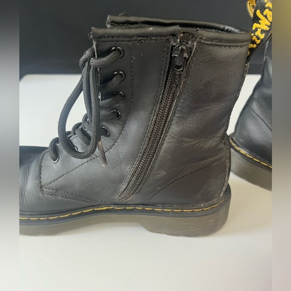 Dr Martens zip up boots - Picture 4 of 12